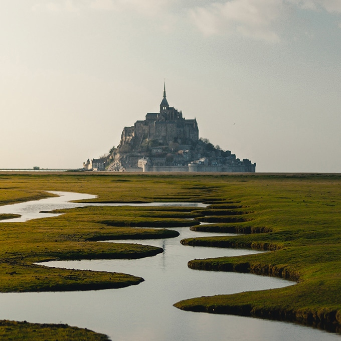 Panda Motion Mont St Michel square