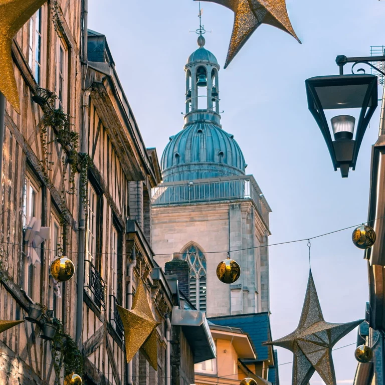 visite guidée à Rouen pour explorer l’histoire et les secrets de la ville